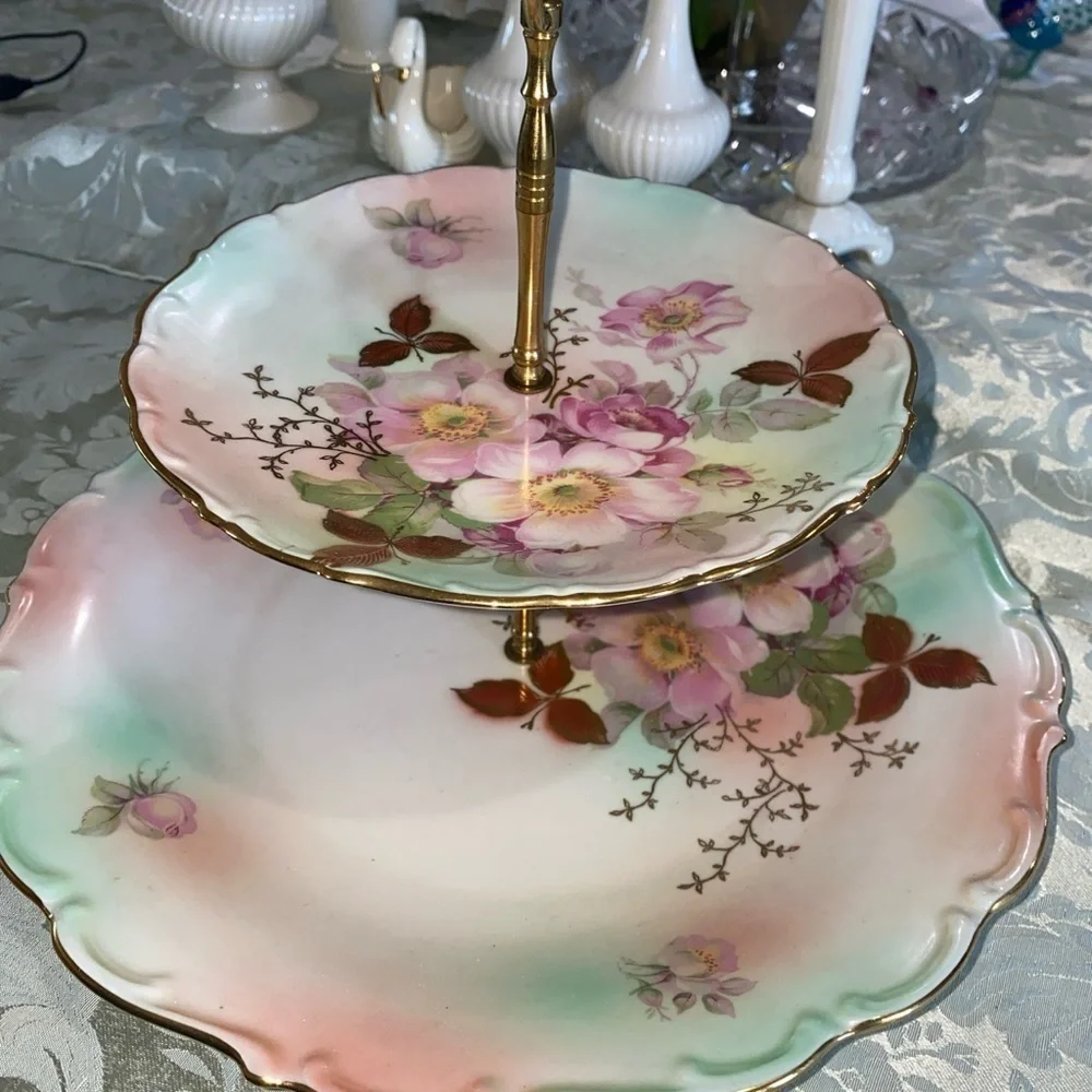 VINTAGE GERMAN SCHUMANN ARZBERG‎ PORCELAIN TWO-TIERED ‘WILD ROSE’ SERVING TRAY